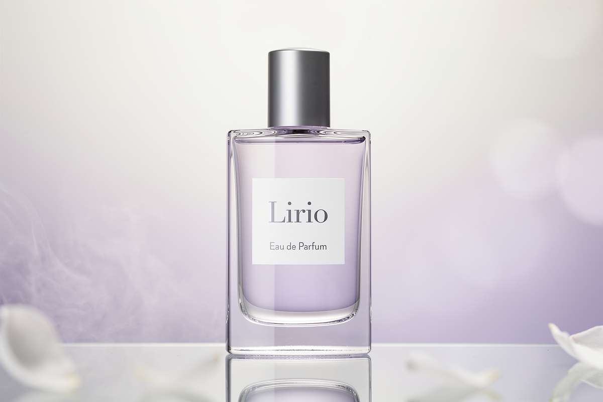 Botella del perfume Lirio de Noble Essence